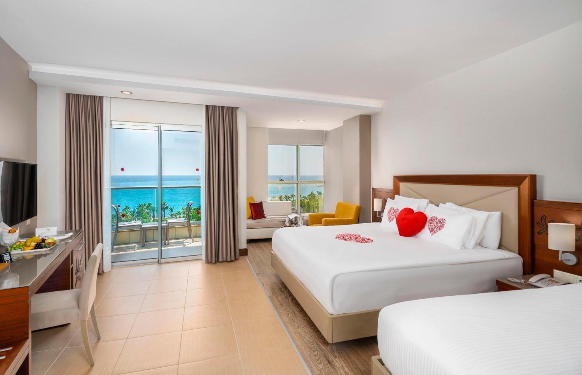 Kirman Leodikya Resort Okurcalar Bagian luar foto