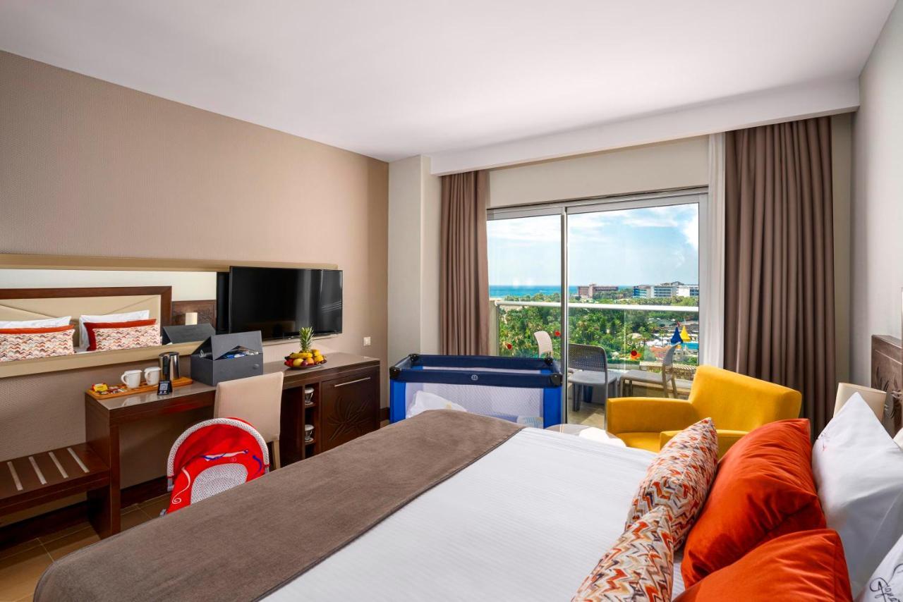 Kirman Leodikya Resort Okurcalar Bagian luar foto