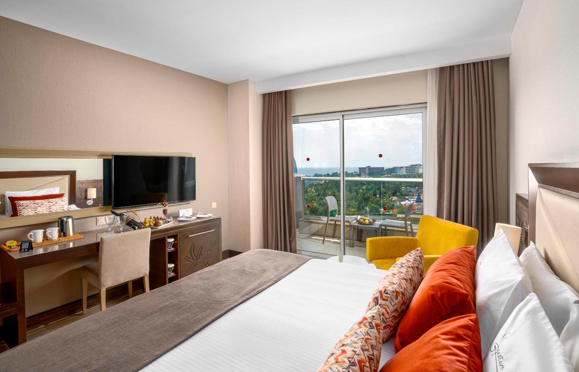 Kirman Leodikya Resort Okurcalar Bagian luar foto